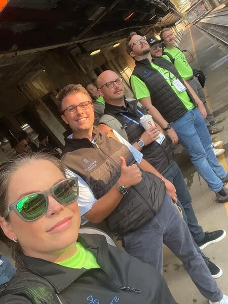 Stella Source team.